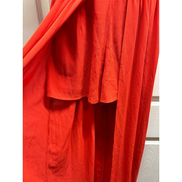 NWT GB Gianni Bini Women's Size Small Red Plunge Deep V-Neck Overskirt Romper - Picture 4 of 8